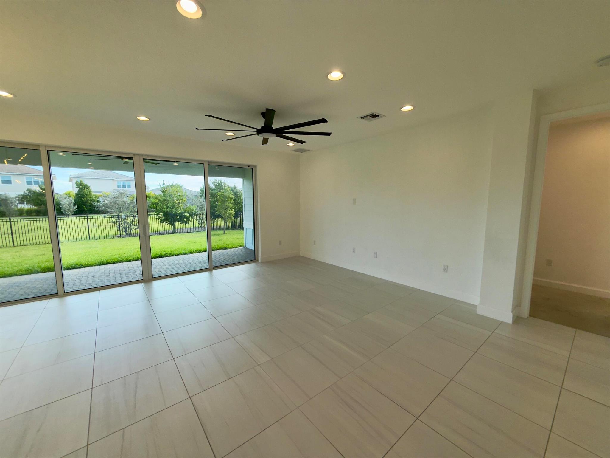 1346 Harvester Crossing