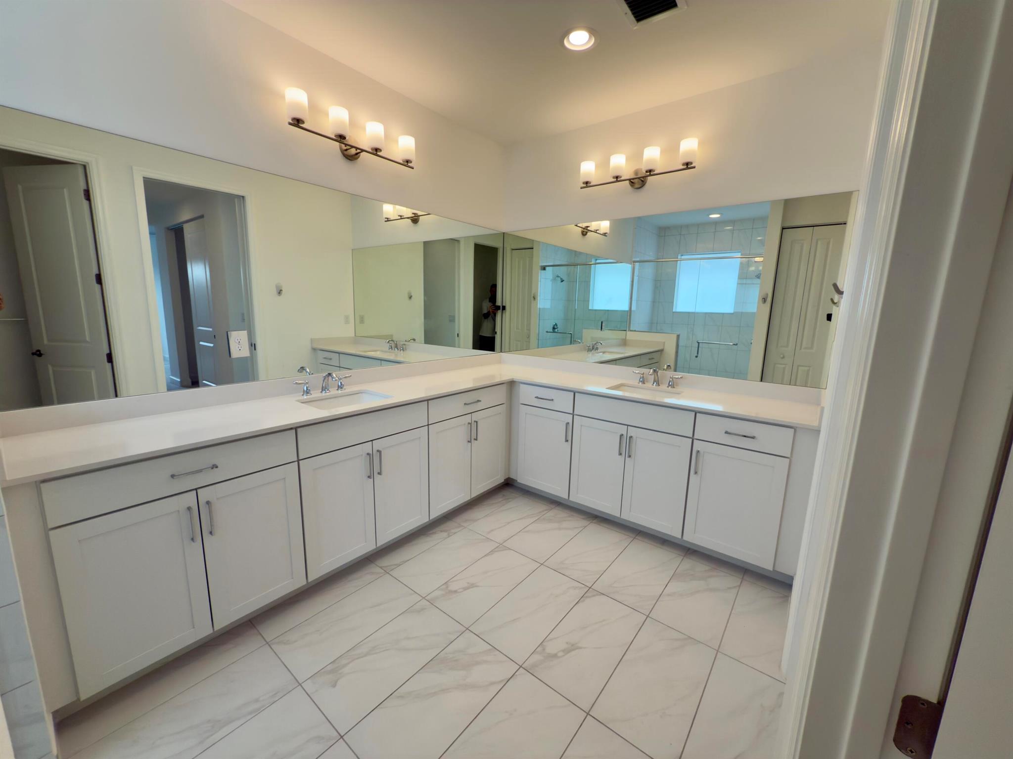 1346 Harvester Crossing