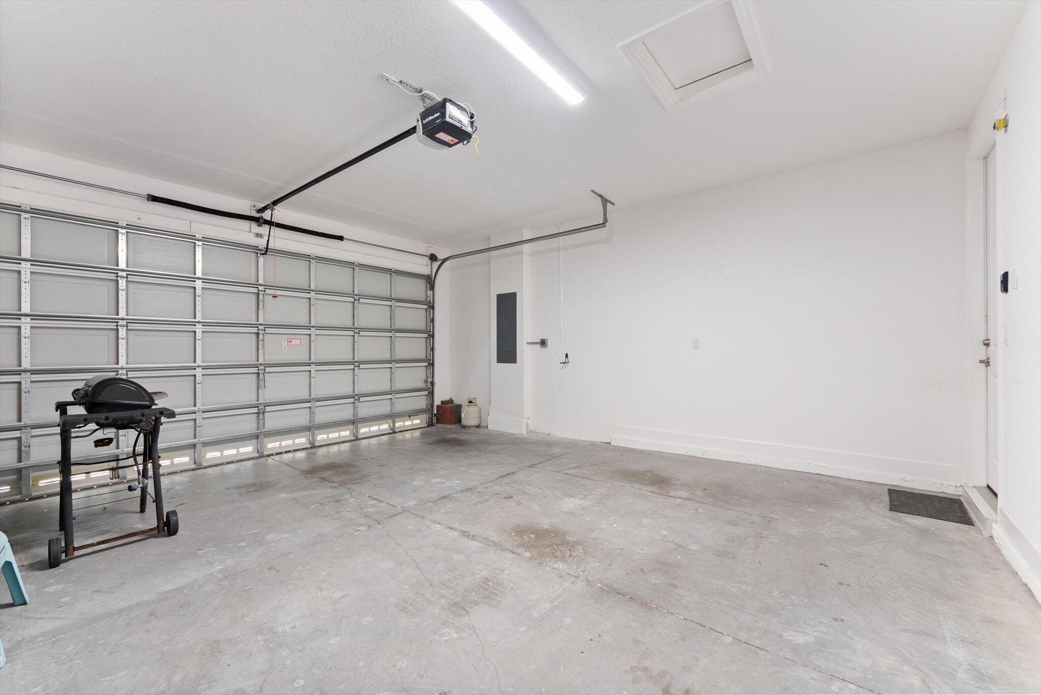 1346 Harvester Crossing