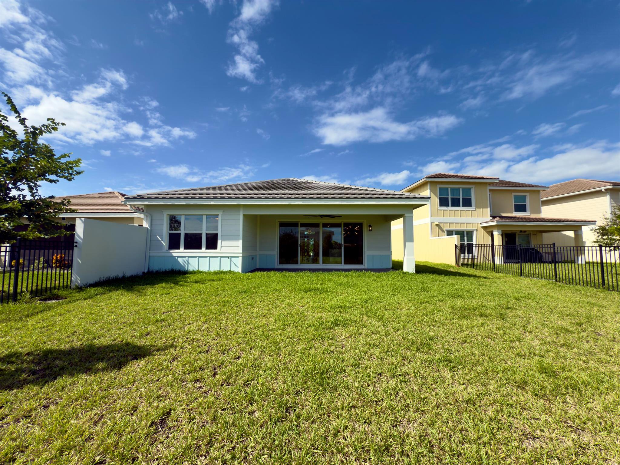 1346 Harvester Crossing