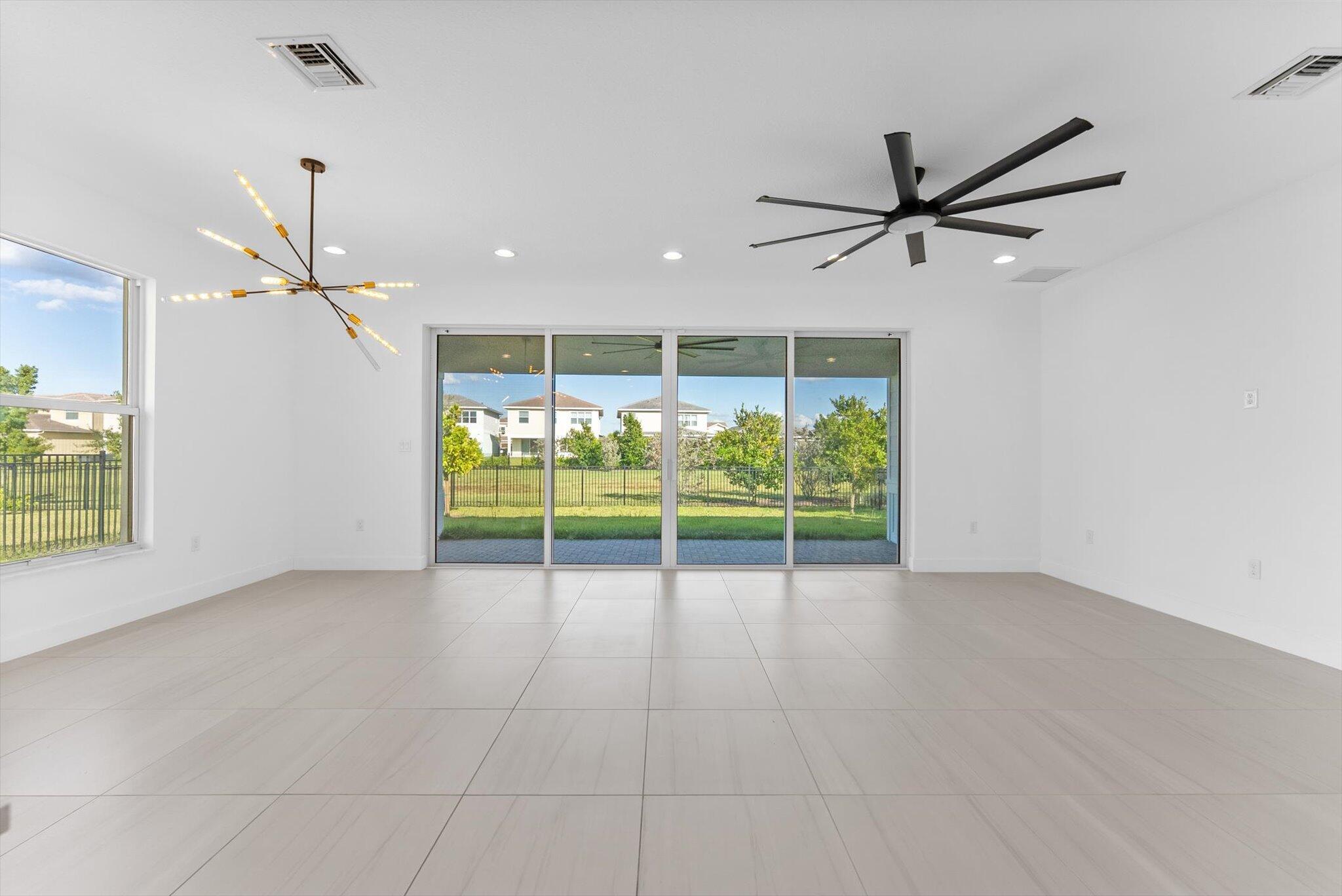 1346 Harvester Crossing