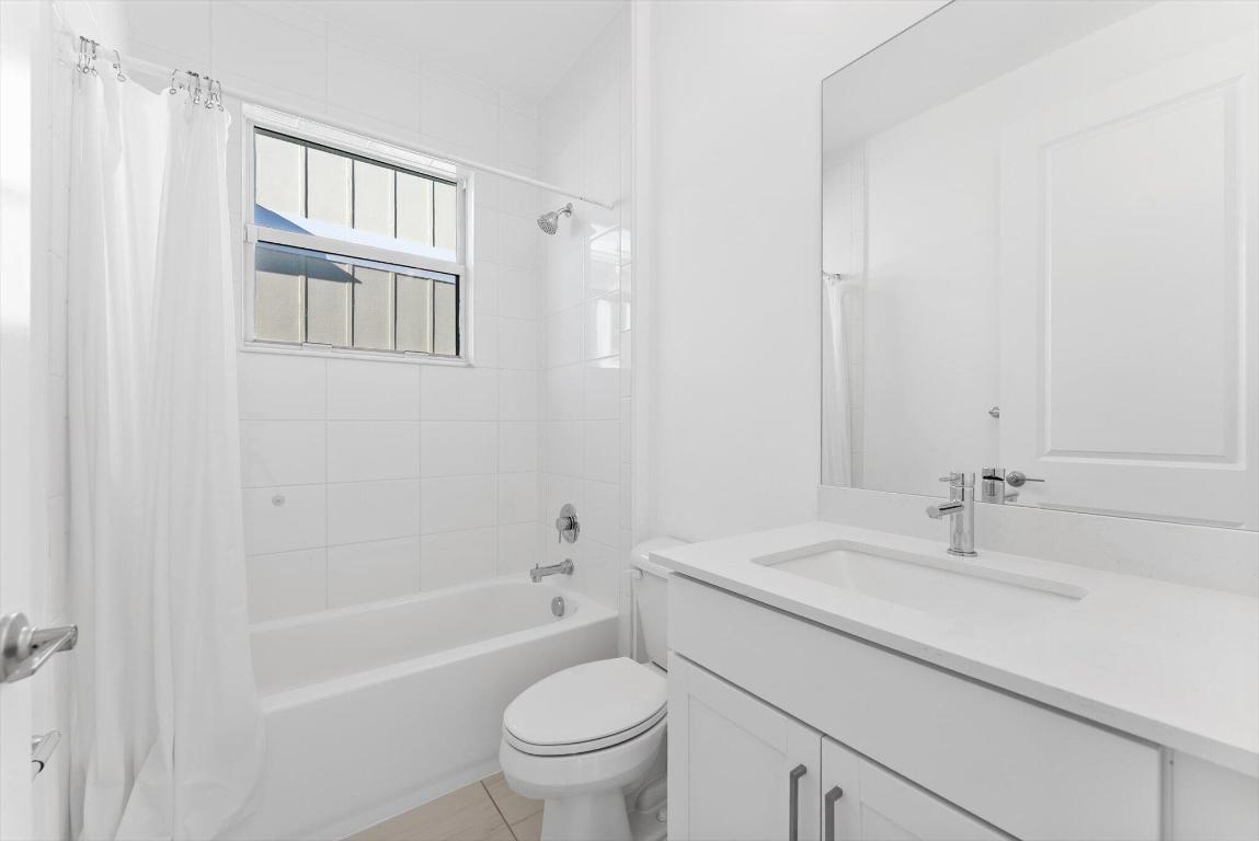 1346 Harvester Crossing