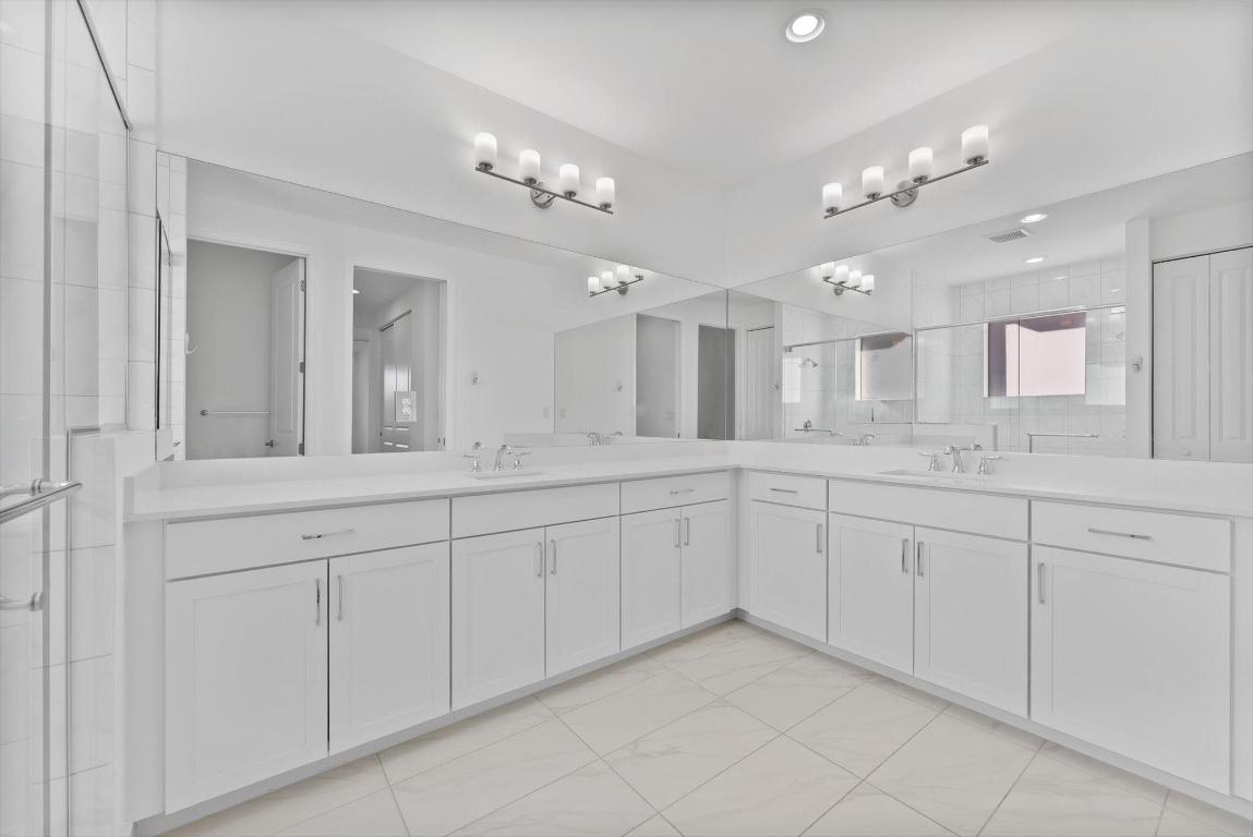 1346 Harvester Crossing