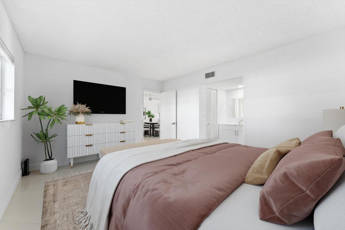 7797 Golf Cir Drive 104