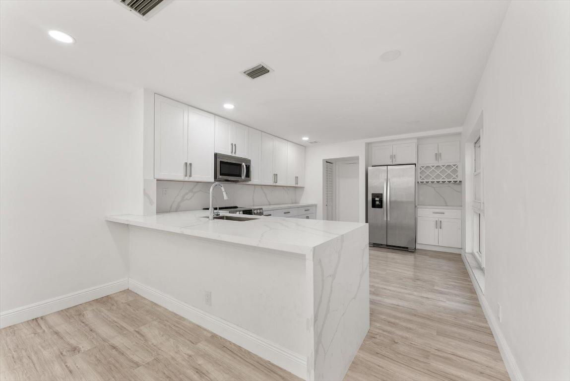 3955 NW 3rd Court, Deerfield Beach