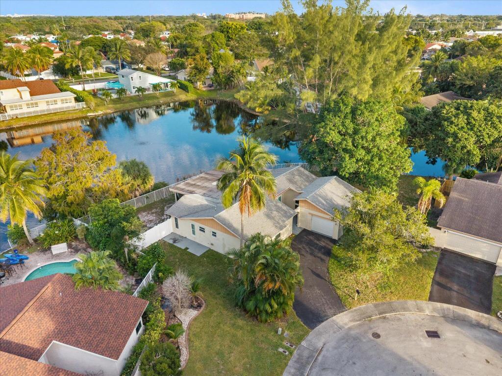 3955 NW 3rd Court, Deerfield Beach