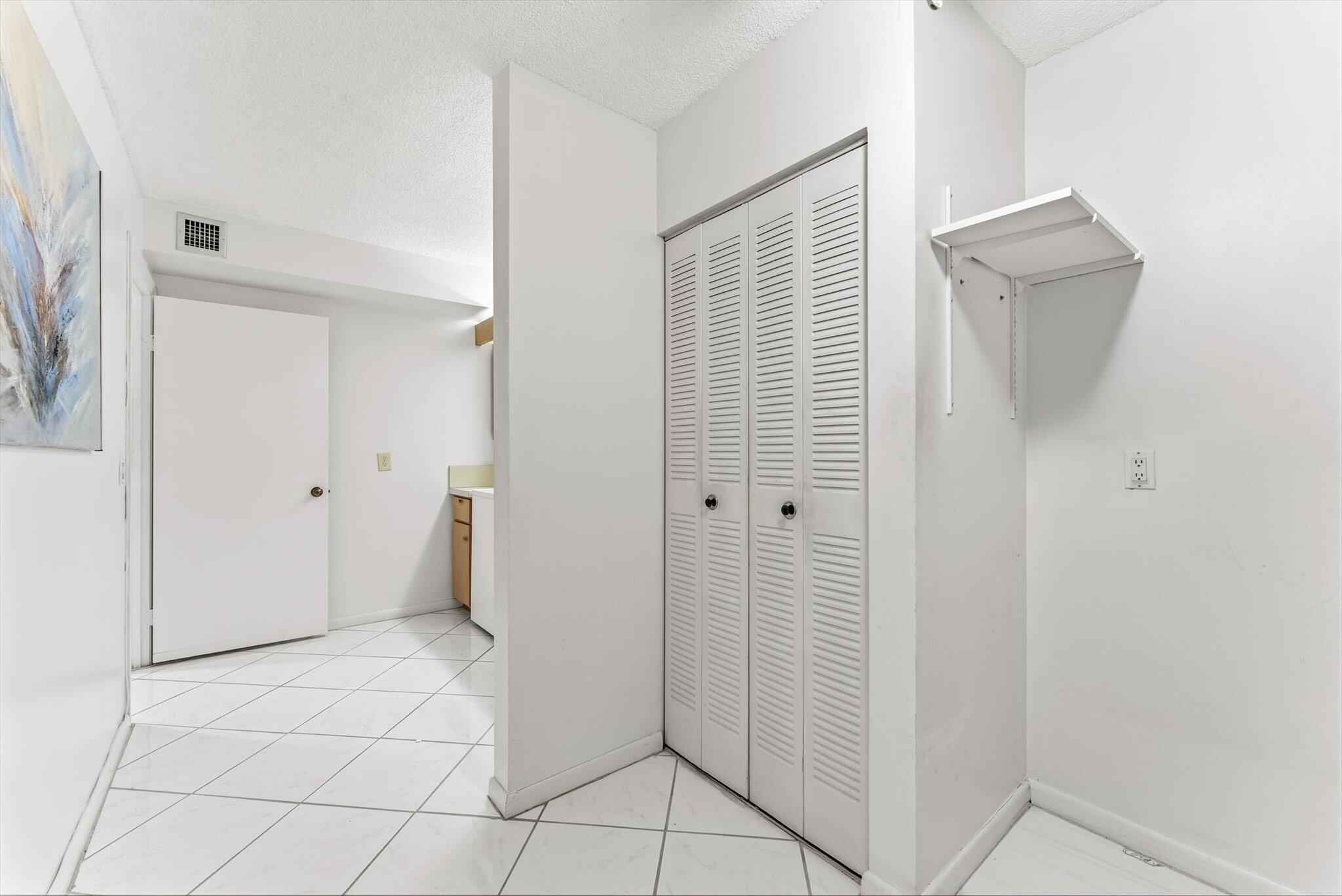 6217 Balboa Circle 106