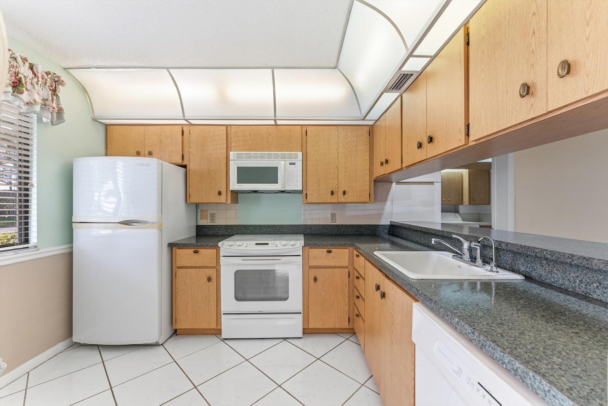 6217 Balboa Circle 106