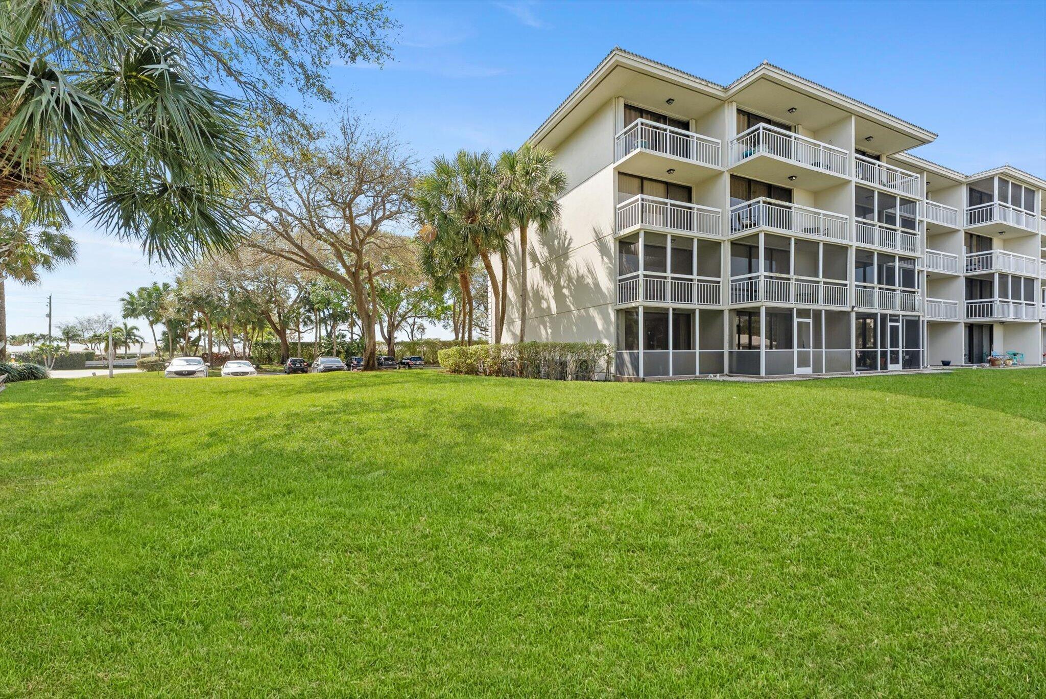 6217 Balboa Circle 106