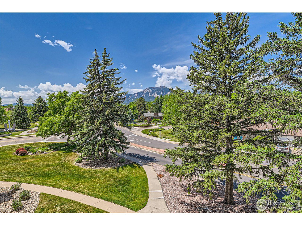 500 Mohawk Dr #310
