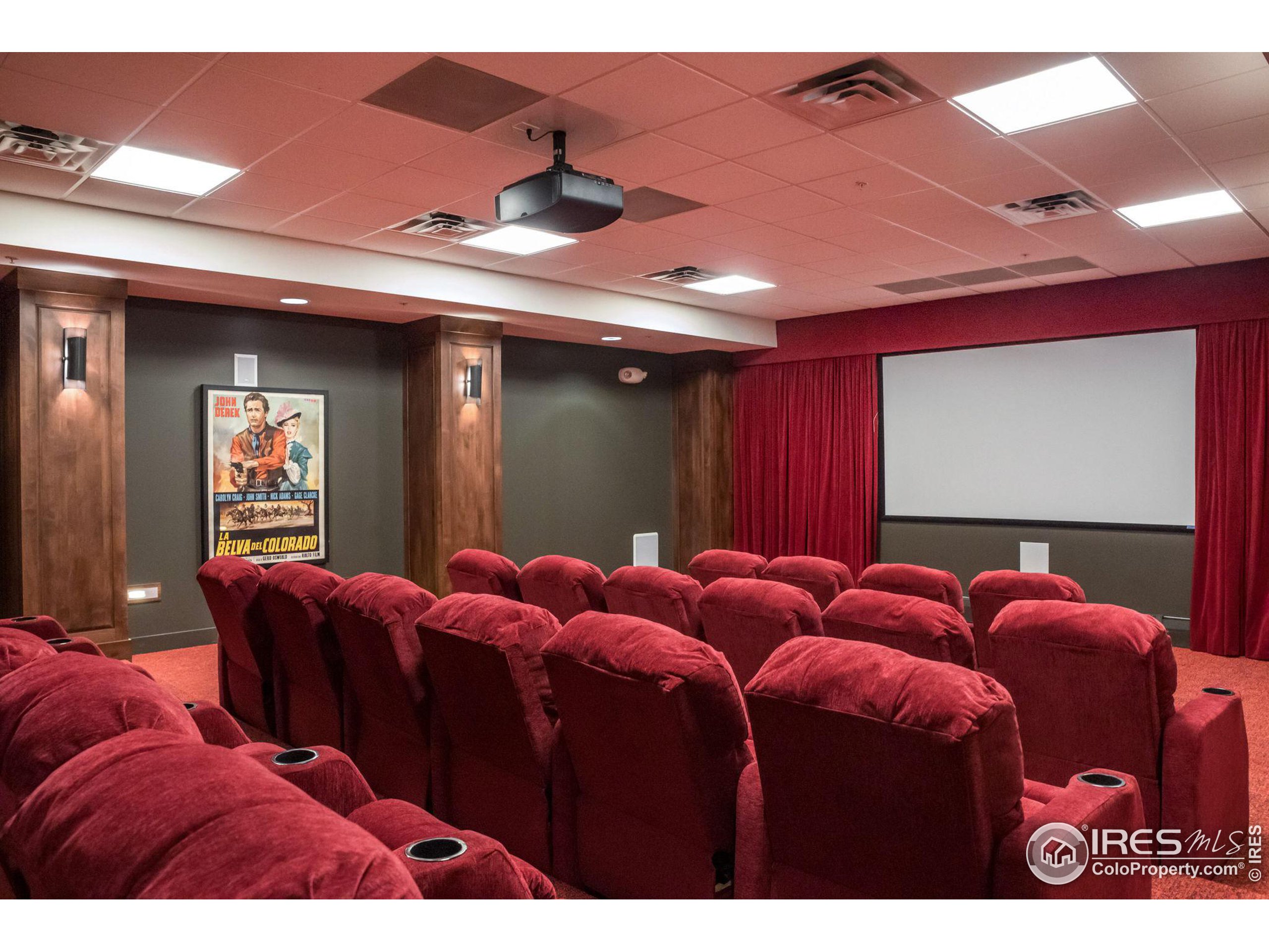 3301 Arapahoe Ave 316