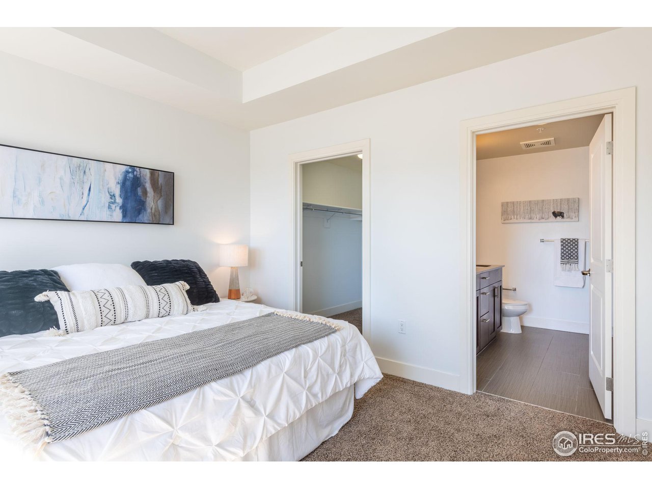 3301 Arapahoe Ave 316