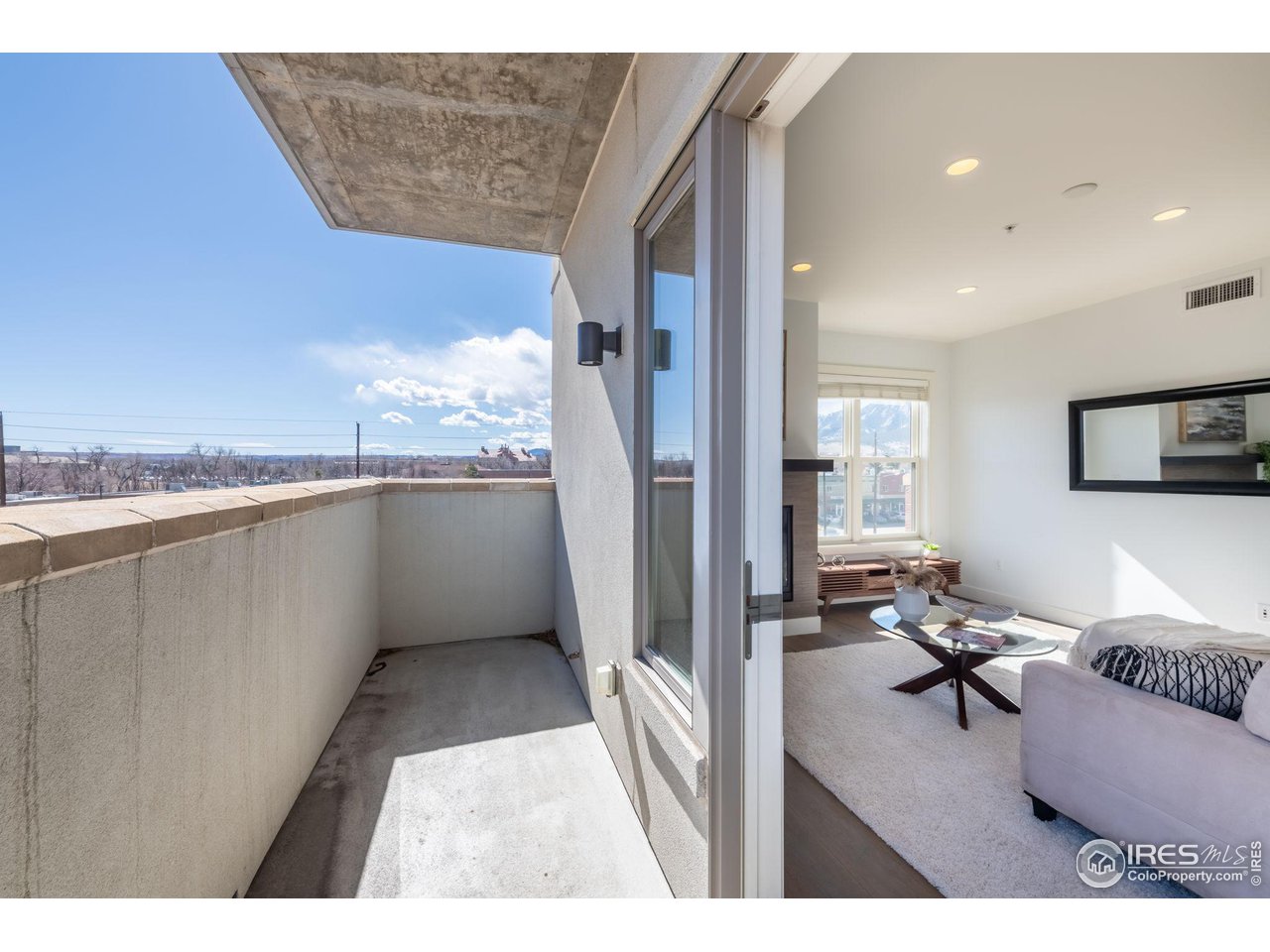 3301 Arapahoe Ave 316