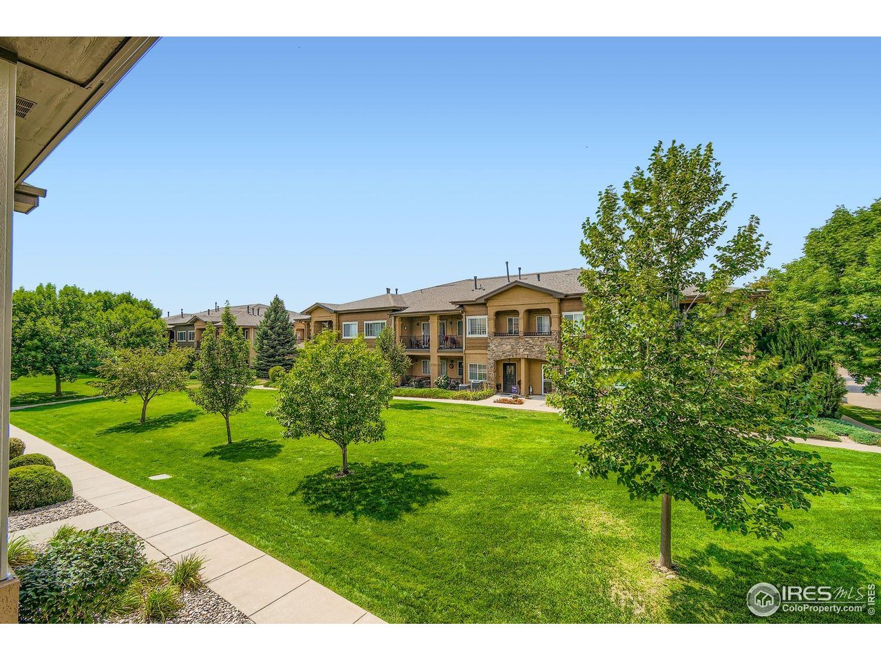2321 Calais Dr #15G