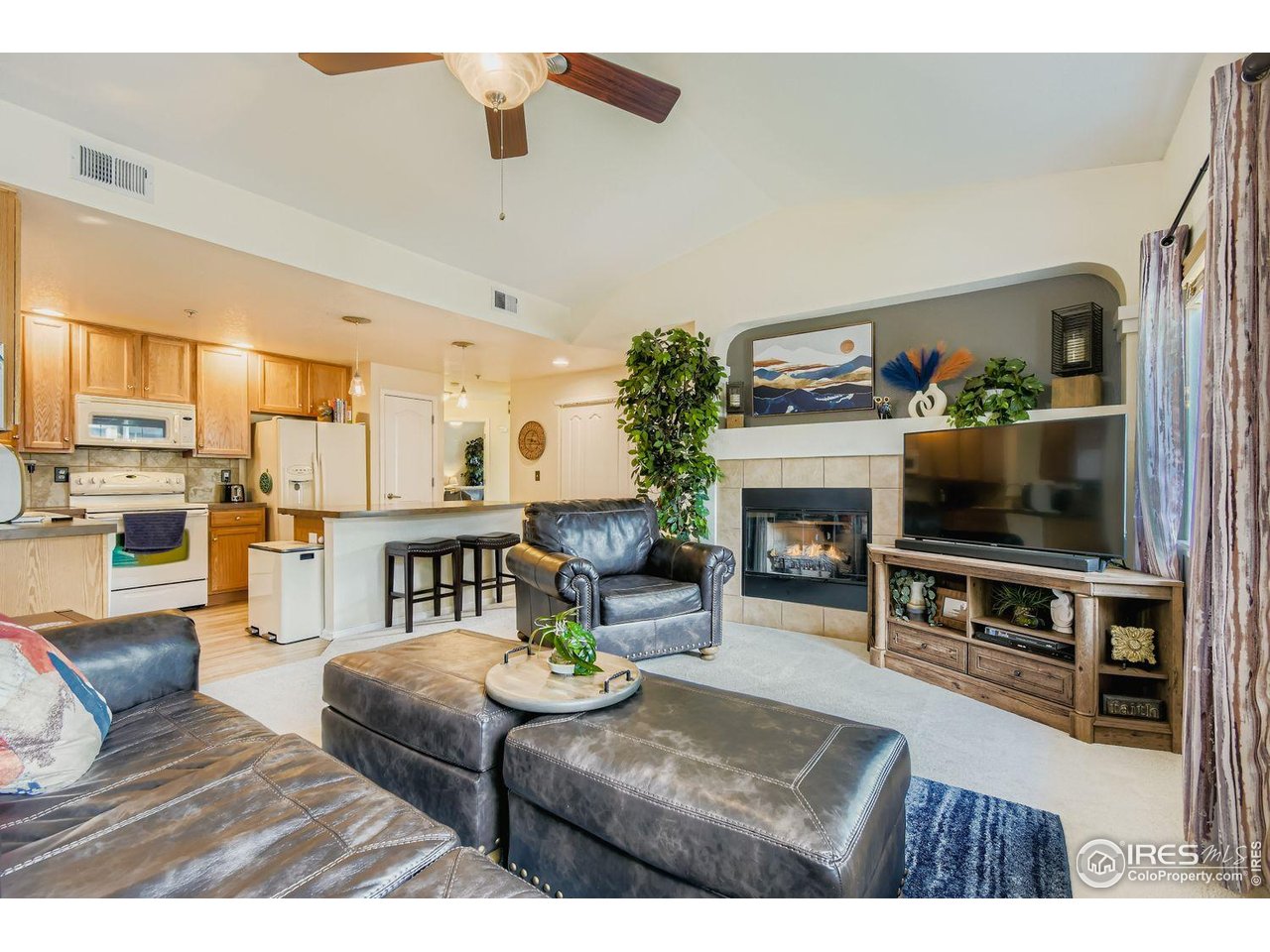 2321 Calais Dr #15G