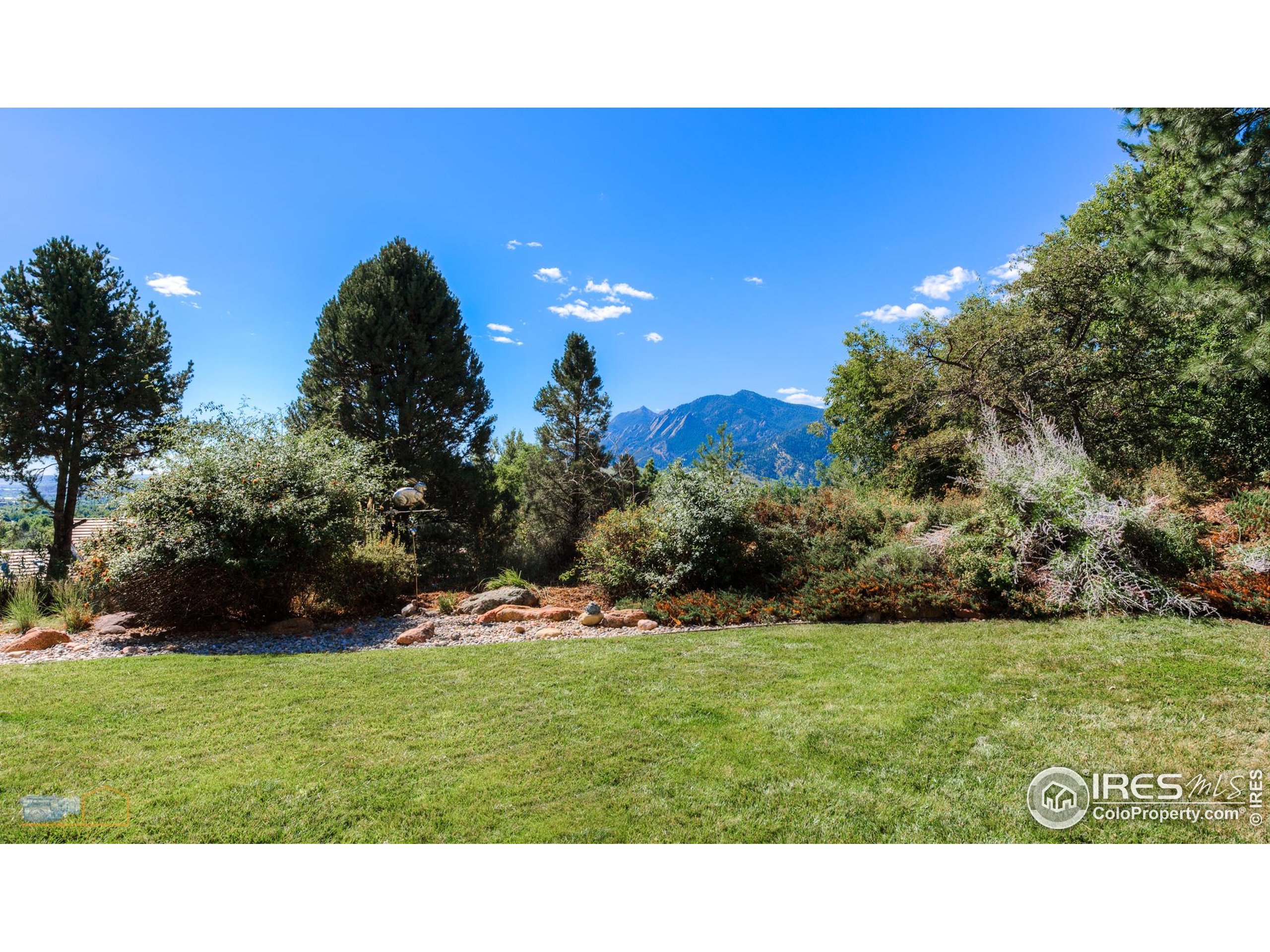 3747 Mountain Laurel Pl