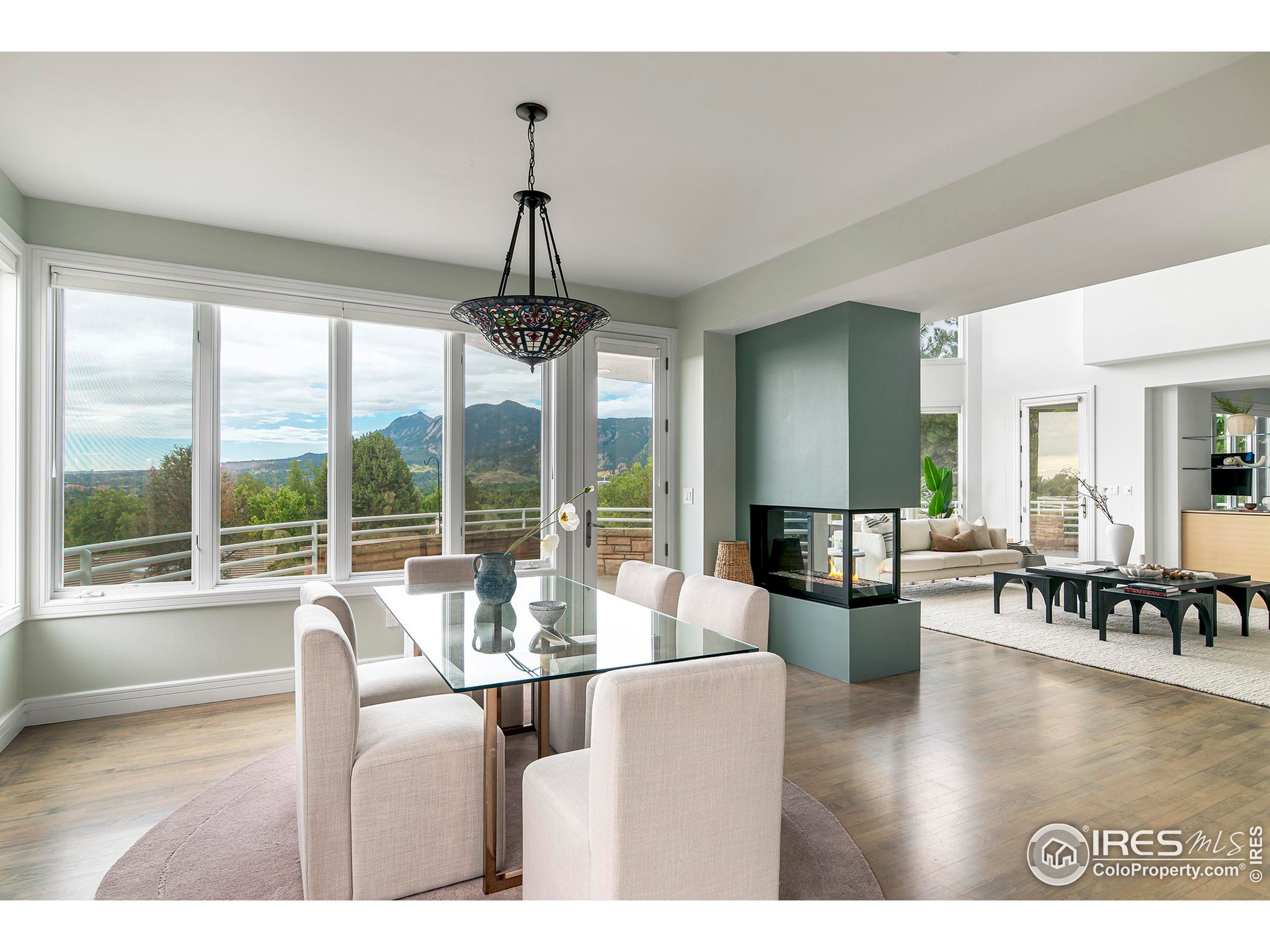 3747 Mountain Laurel Pl