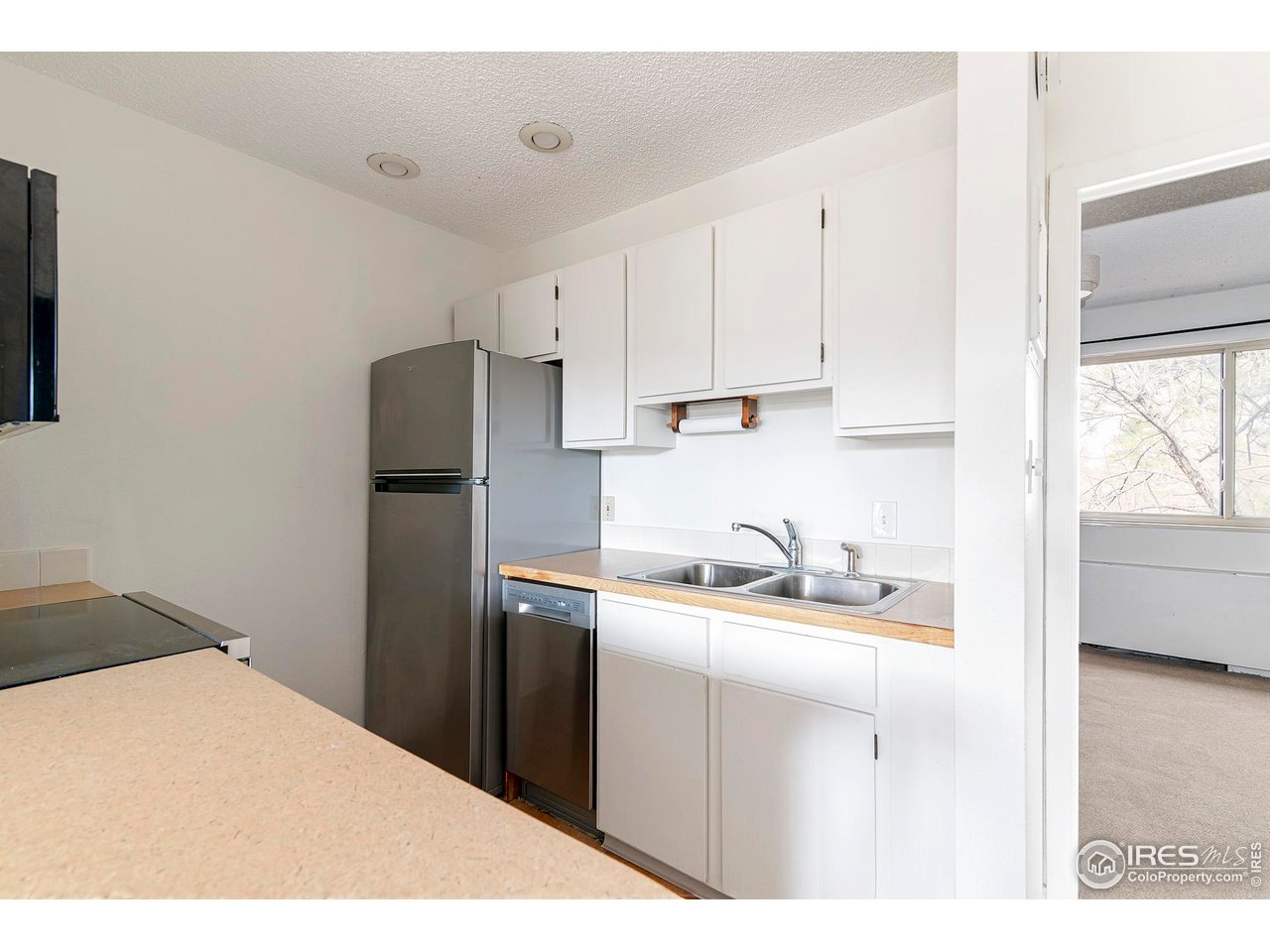 3000 Colorado Ave B-206