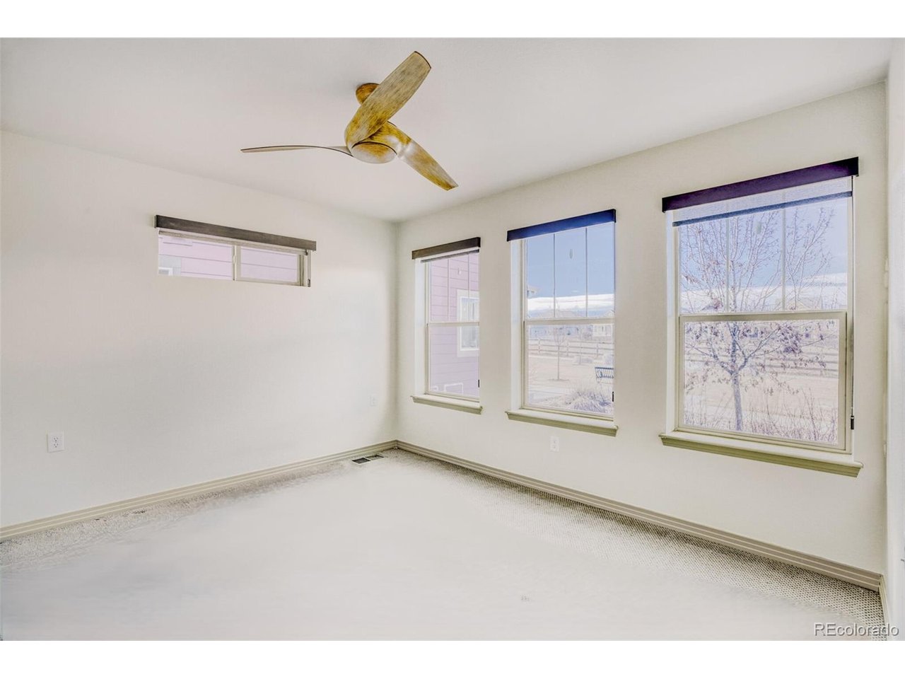 1205 Hummingbird Cir