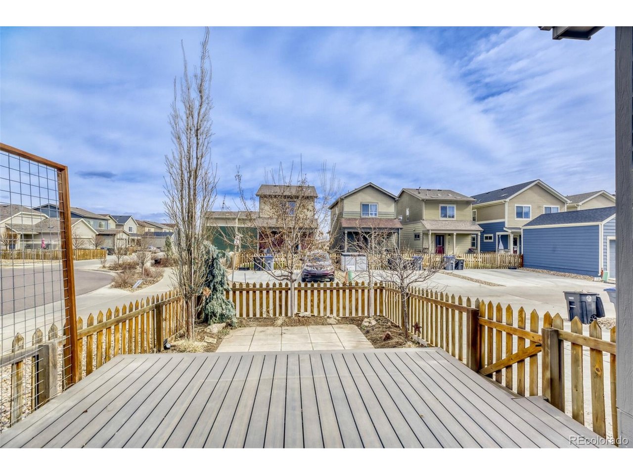 1205 Hummingbird Cir