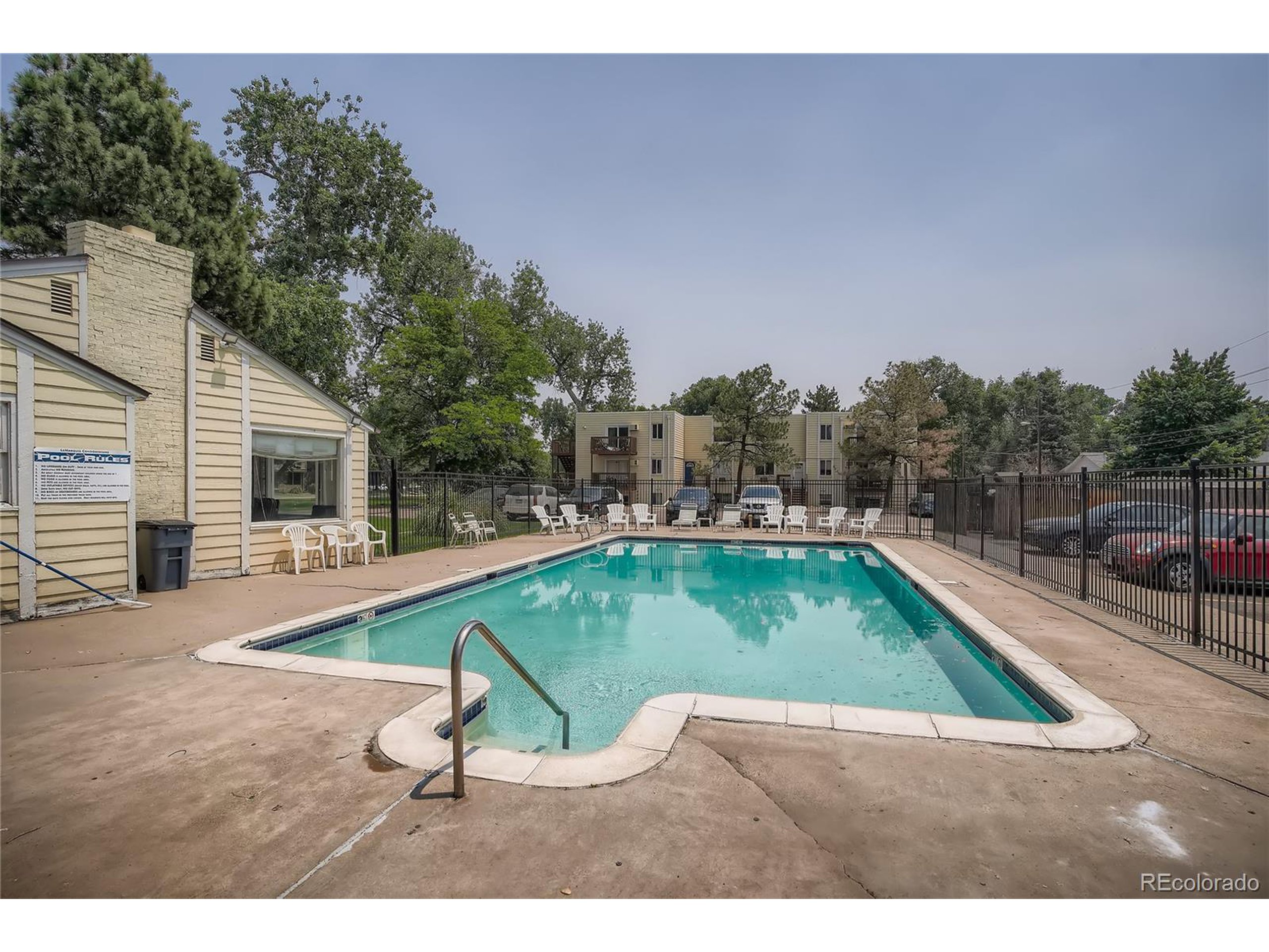 9380 W 49 Ave 105