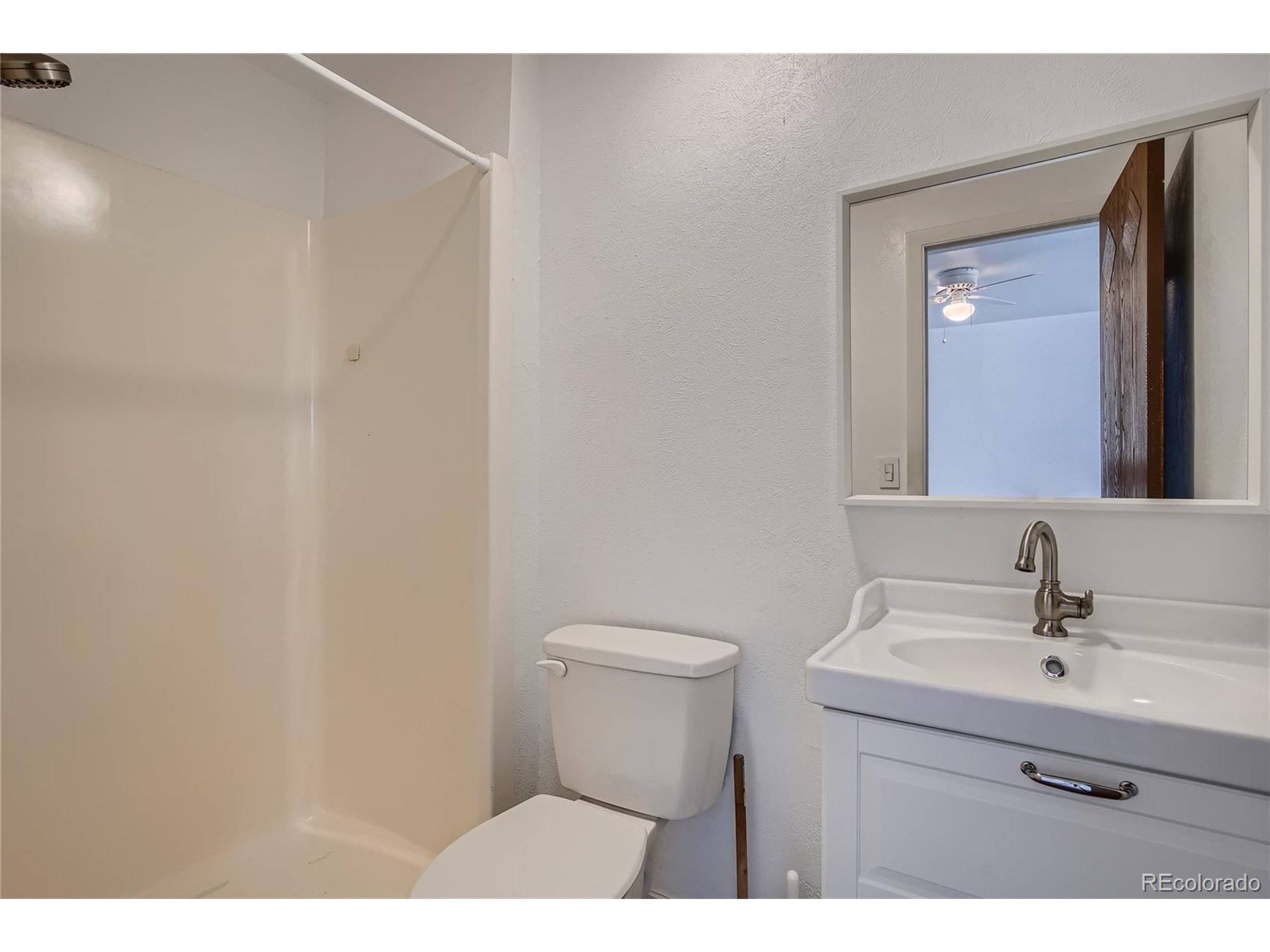 9380 W 49 Ave 105
