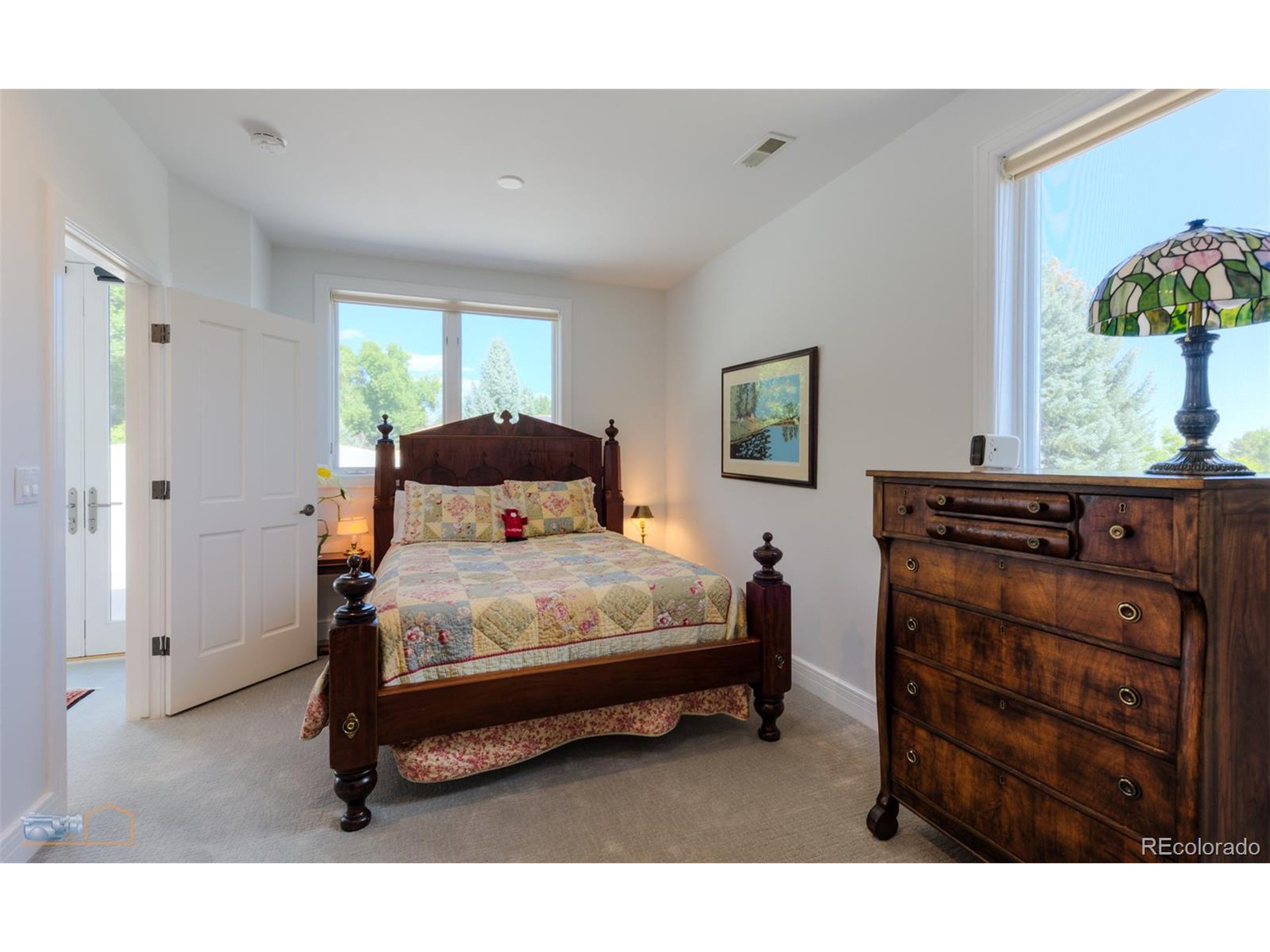 3747 Mountain Laurel Pl