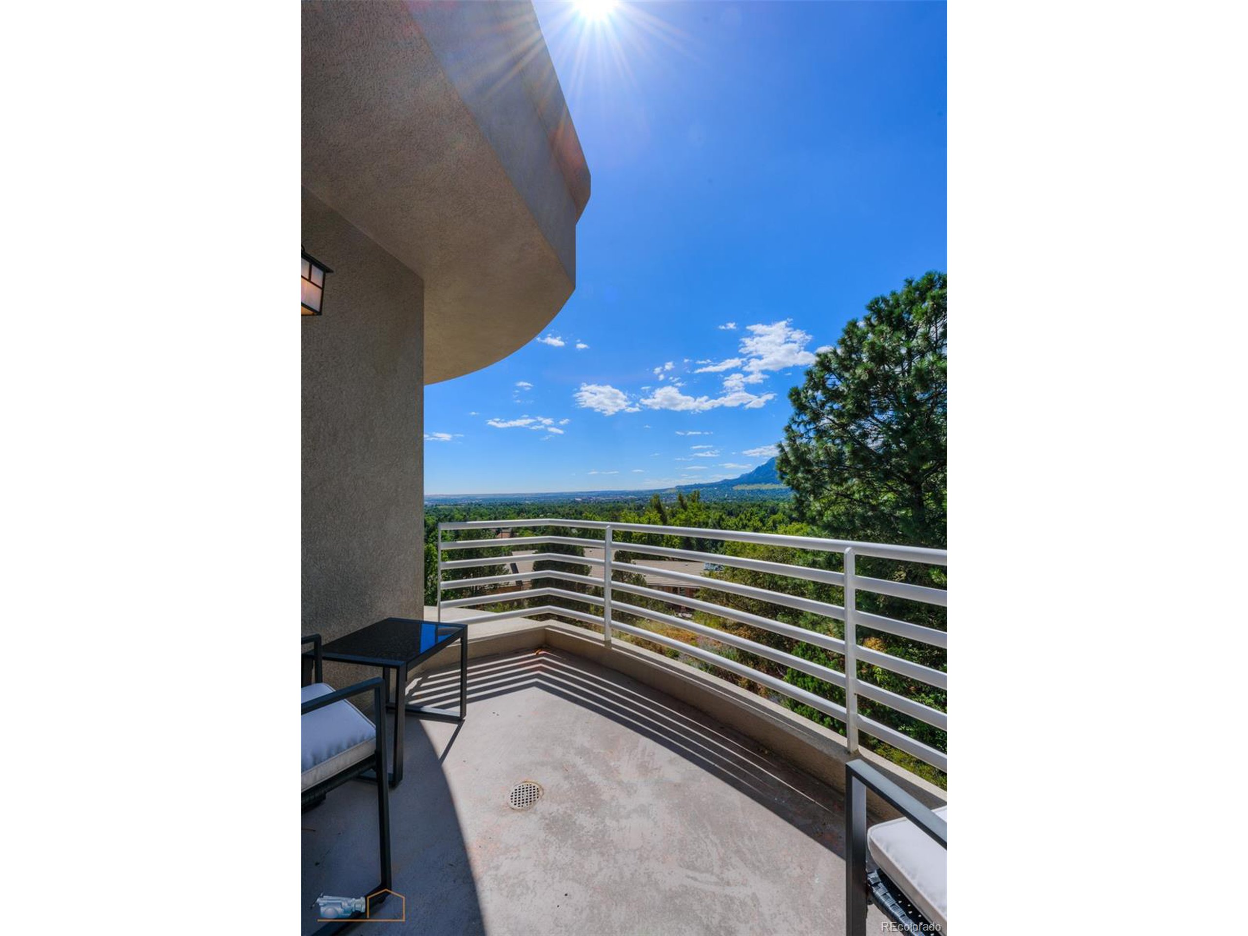 3747 Mountain Laurel Pl