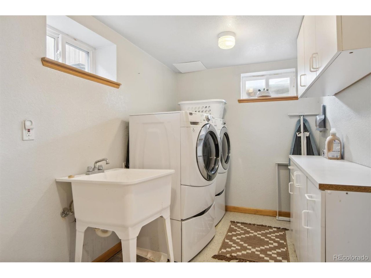 295 Kohl St