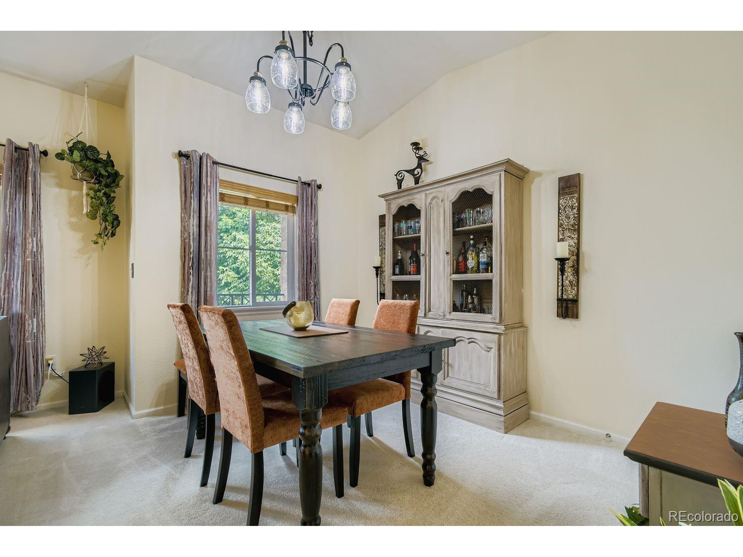2321 Calais Dr 15G