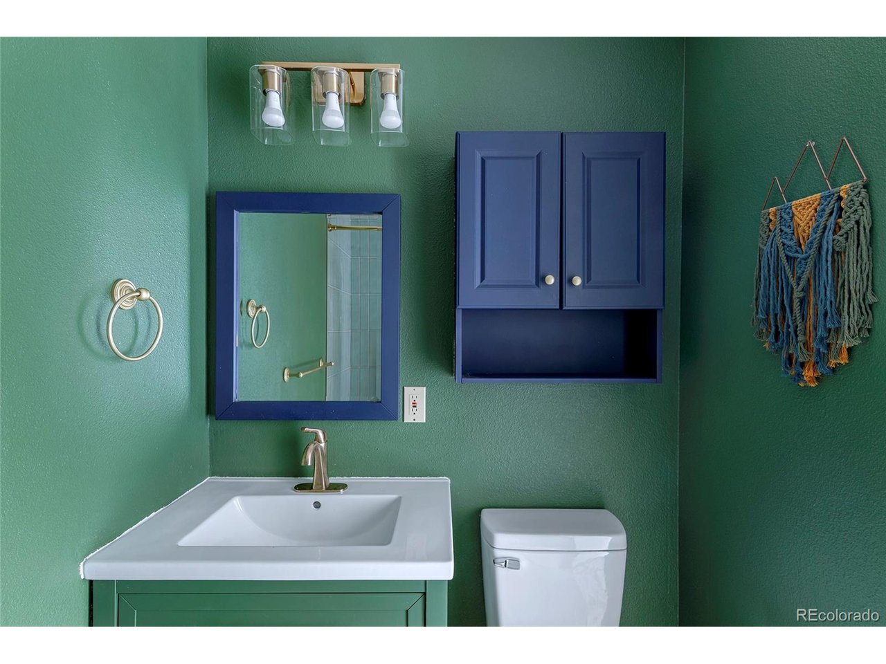 3000 Colorado Ave B206