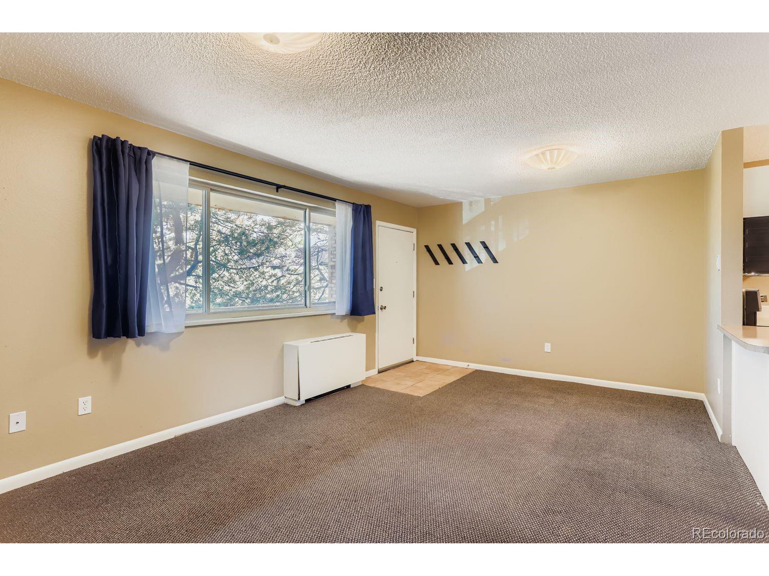 3000 Colorado Ave B206