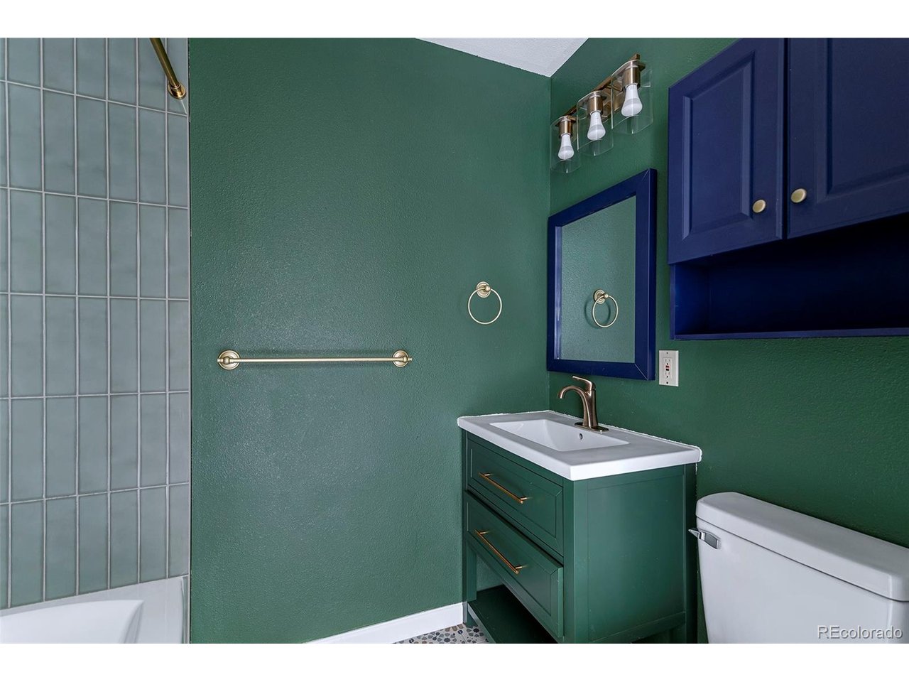 3000 Colorado Ave B206