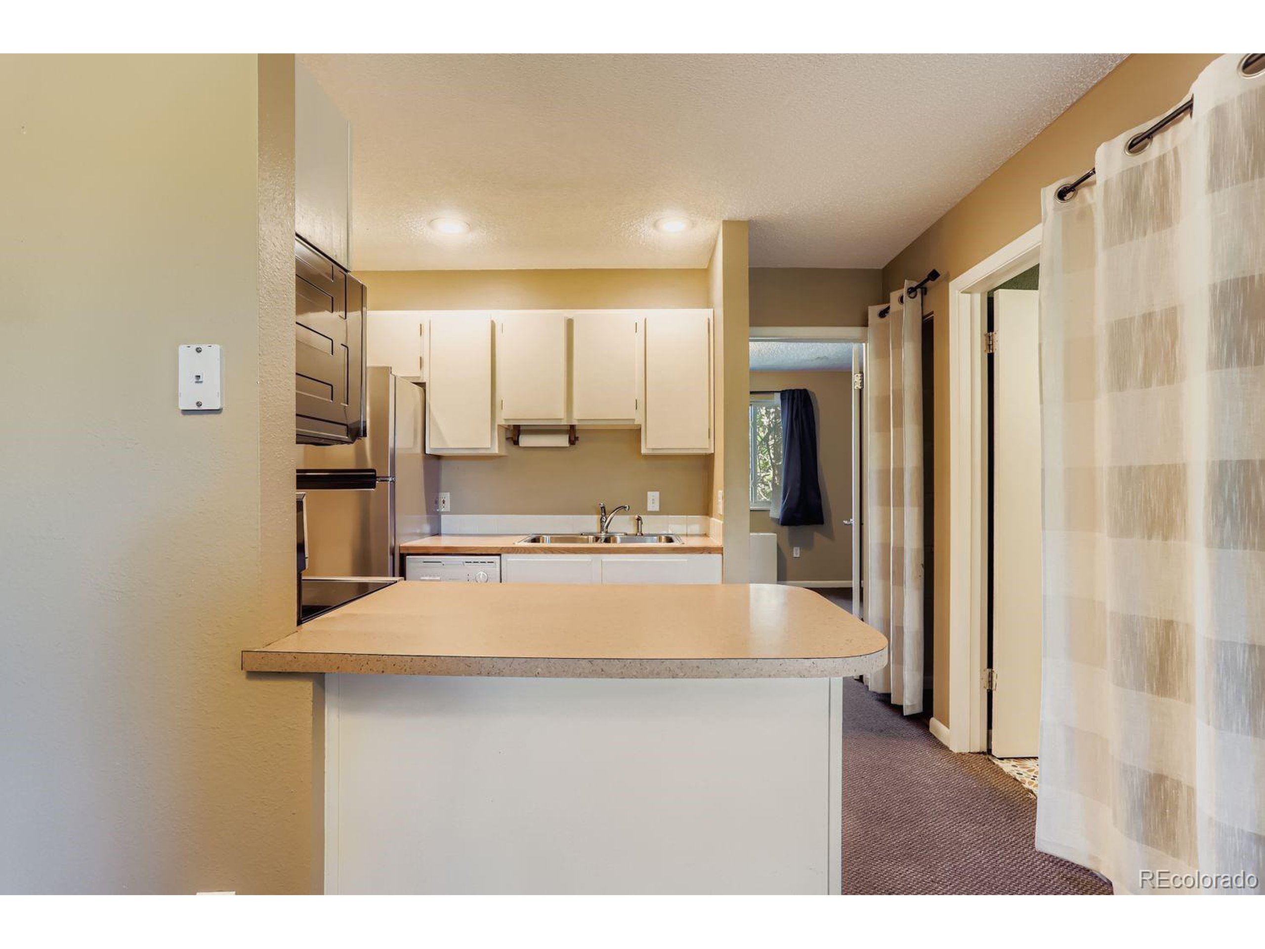 3000 Colorado Ave B206