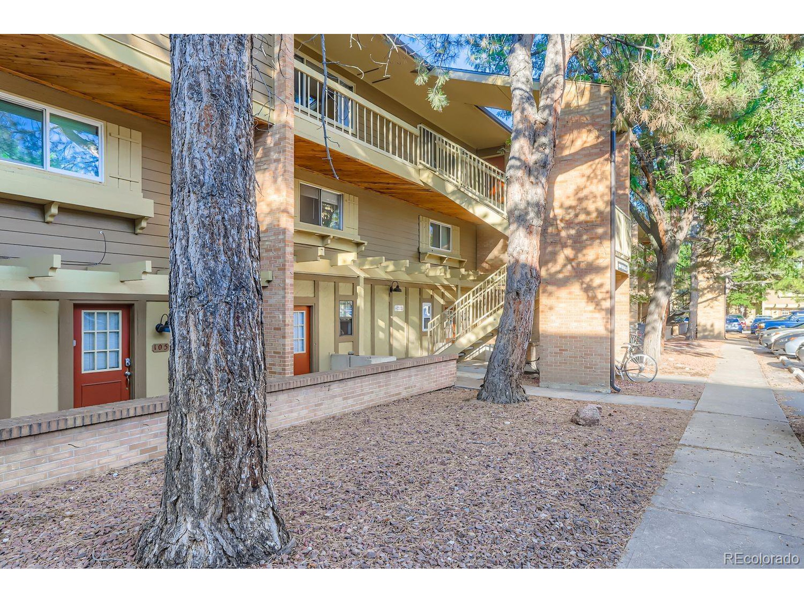 3000 Colorado Ave B206
