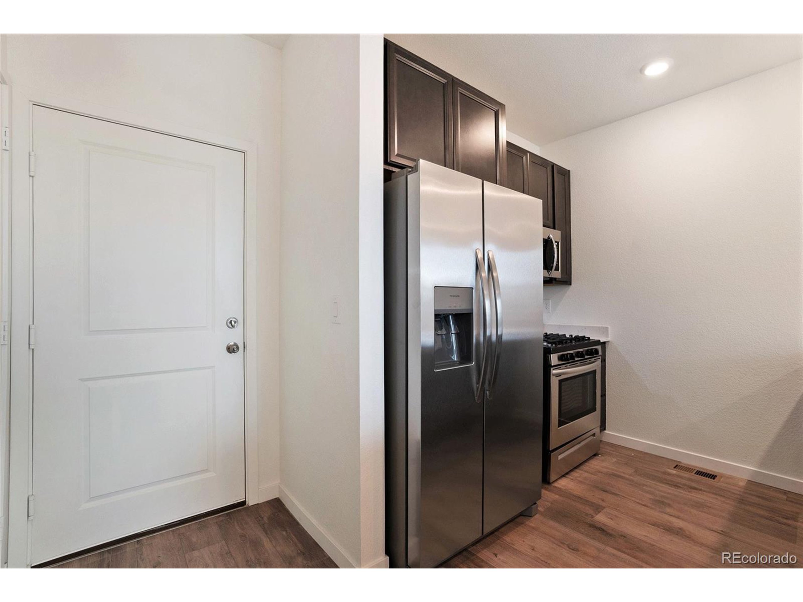 1420 Sun Way