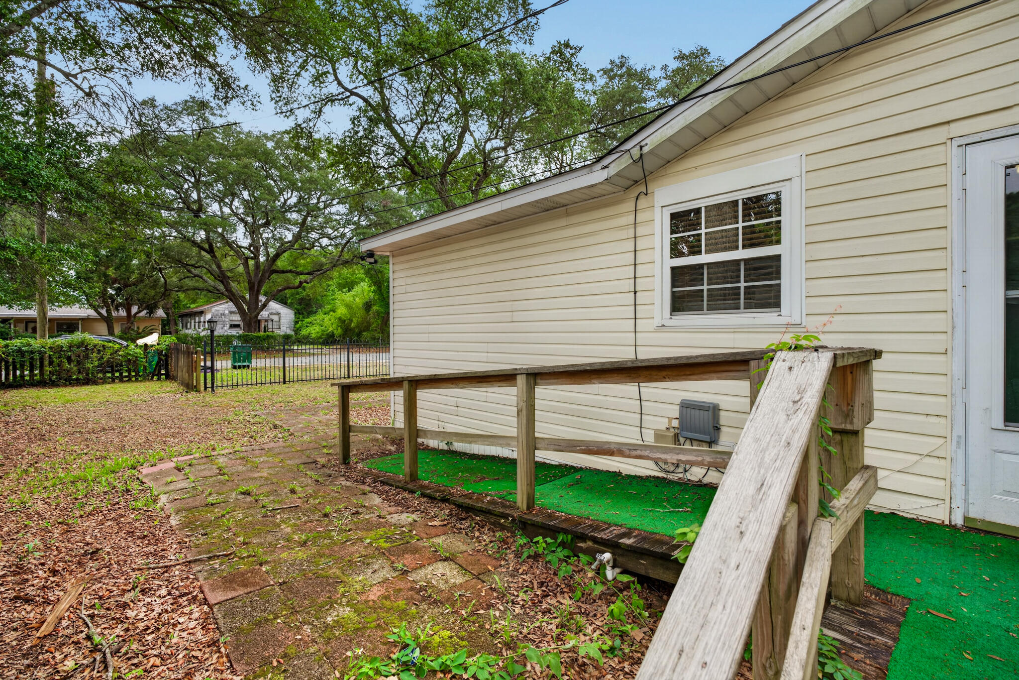 679 Anderson Drive