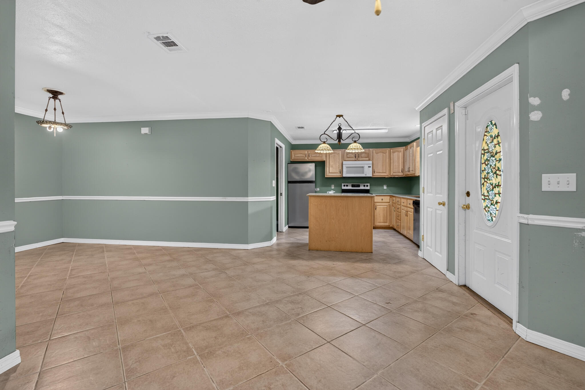 679 Anderson Drive