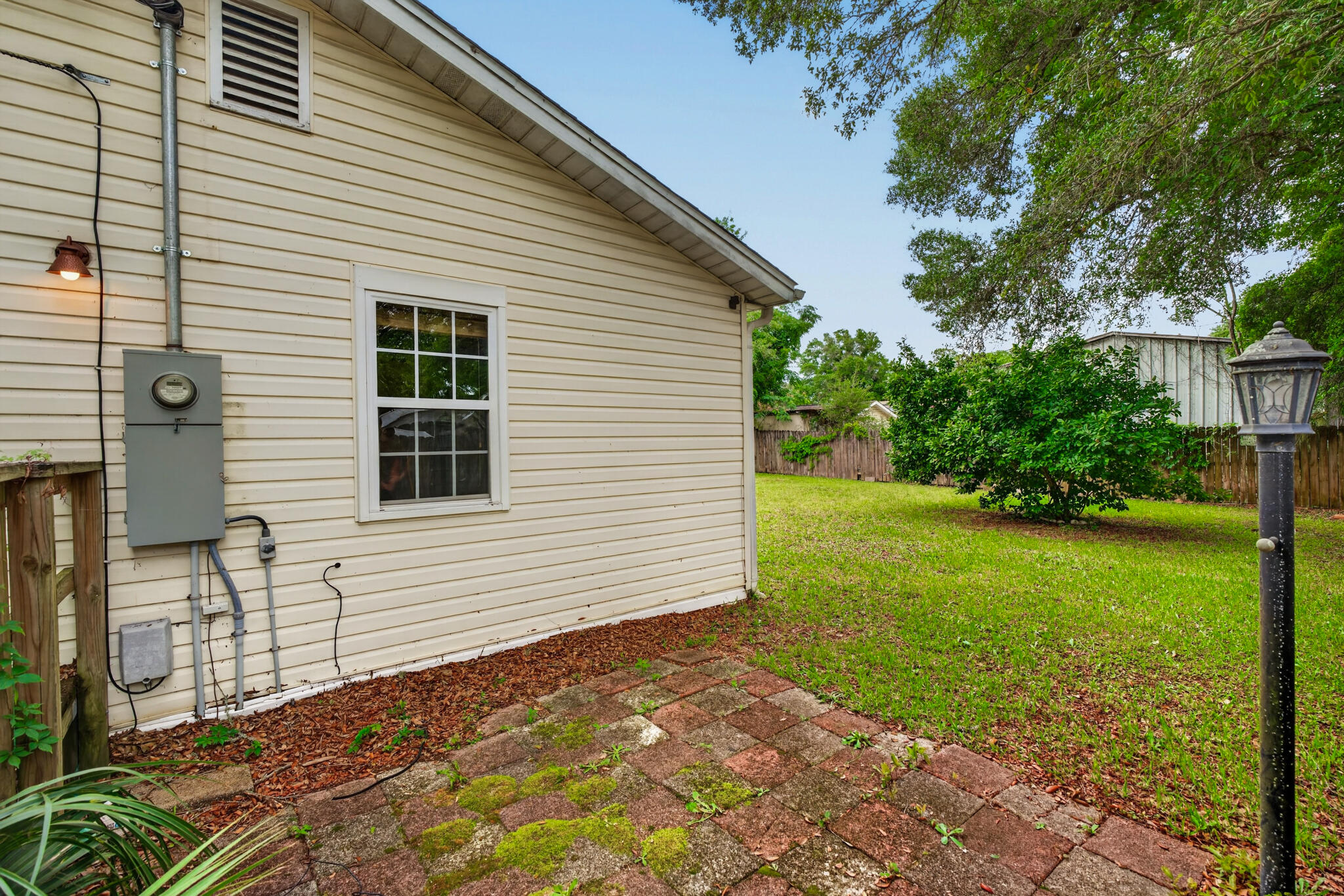 679 Anderson Drive