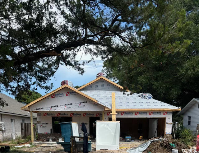 105 SE Magnolia Avenue