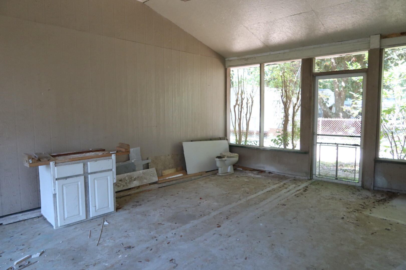 36 NE Bay Drive