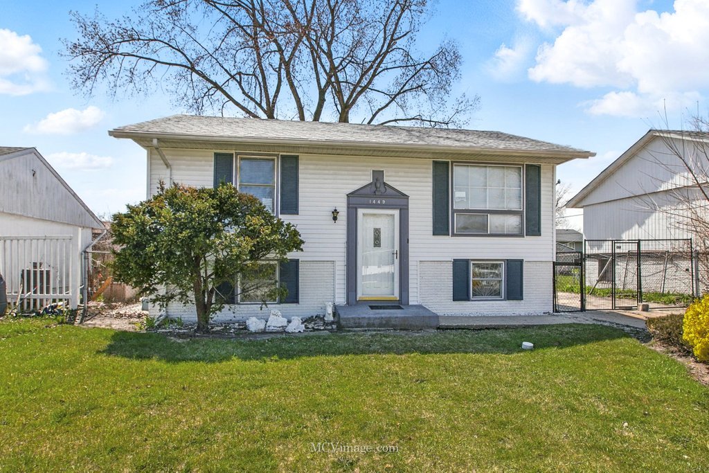 1449 Park Lane