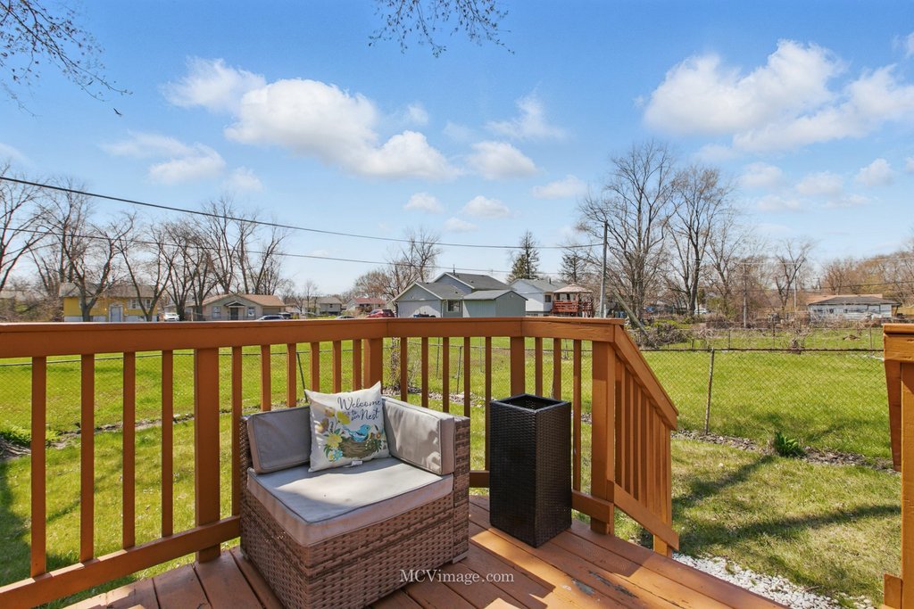 1449 Park Lane
