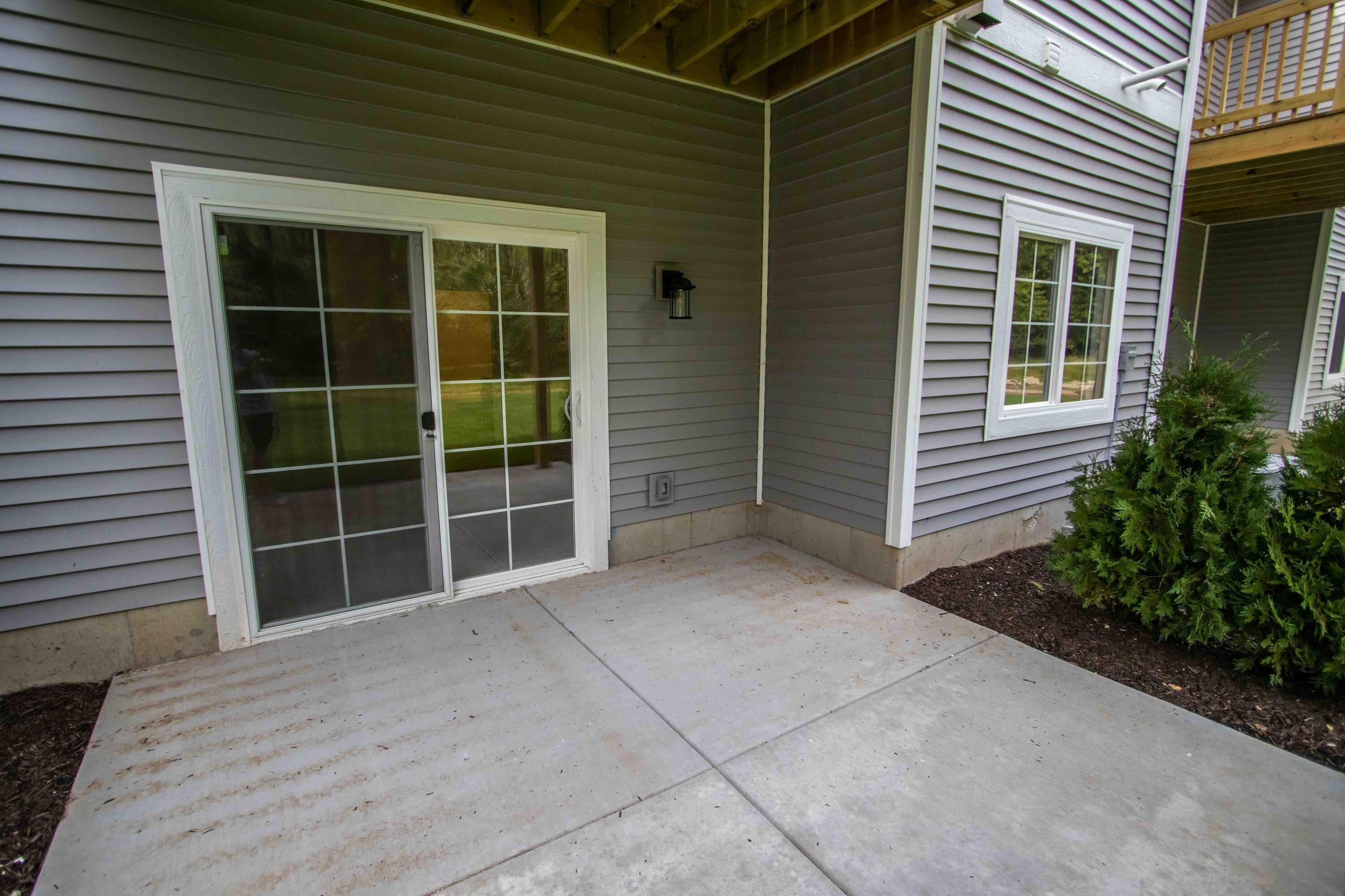 1034 Hwy 330