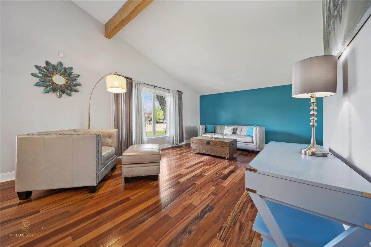 2600 W 57th Place