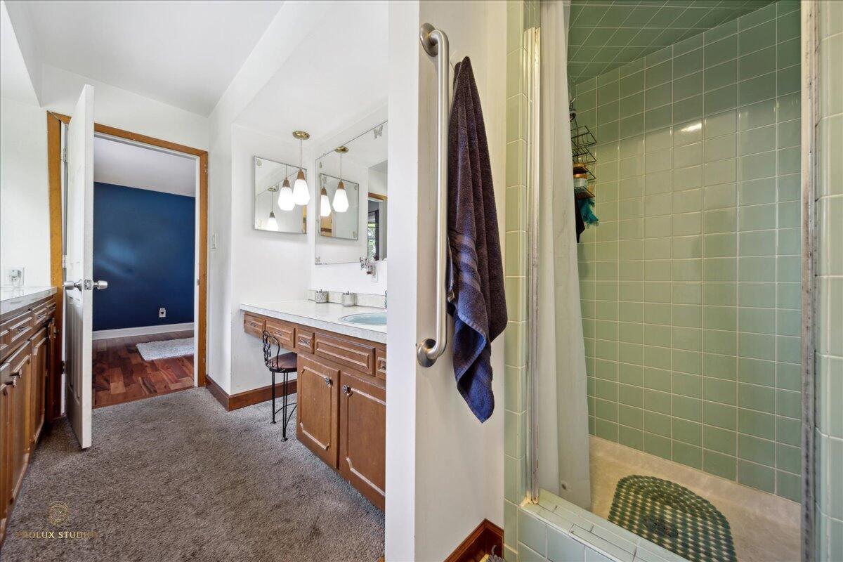 2600 W 57th Place