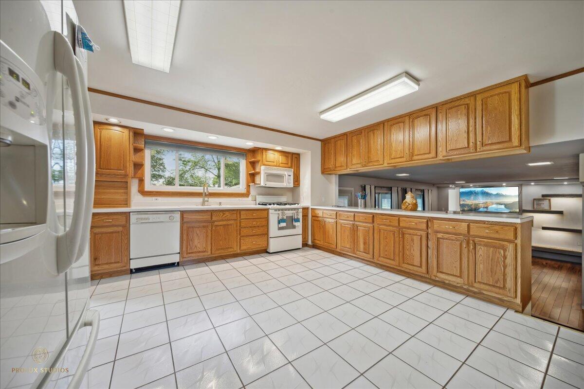 2600 W 57th Place