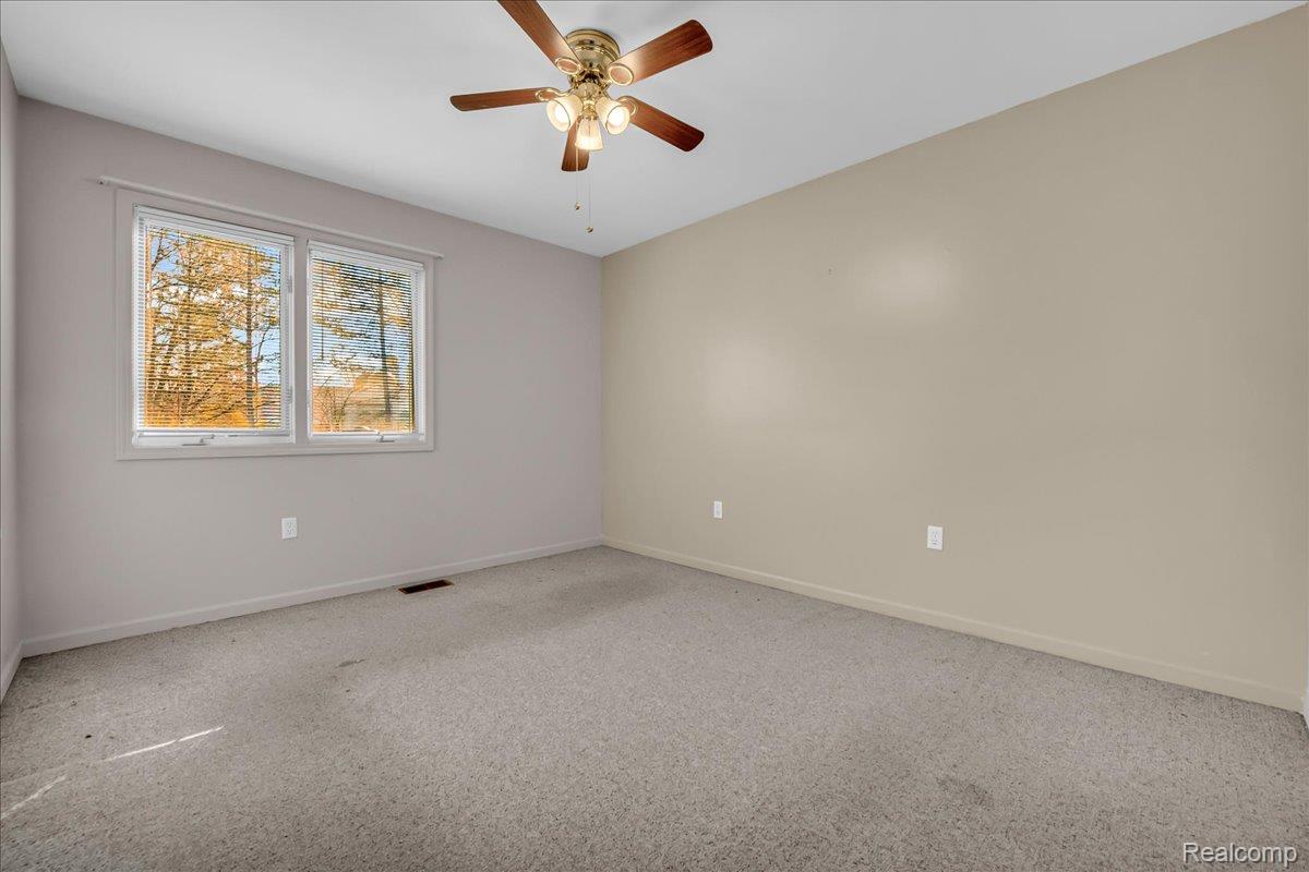 824 N Beech Daly Road