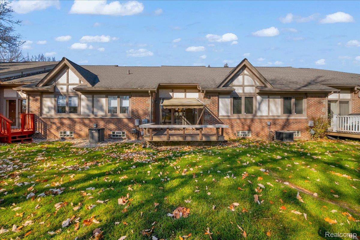 824 N Beech Daly Road