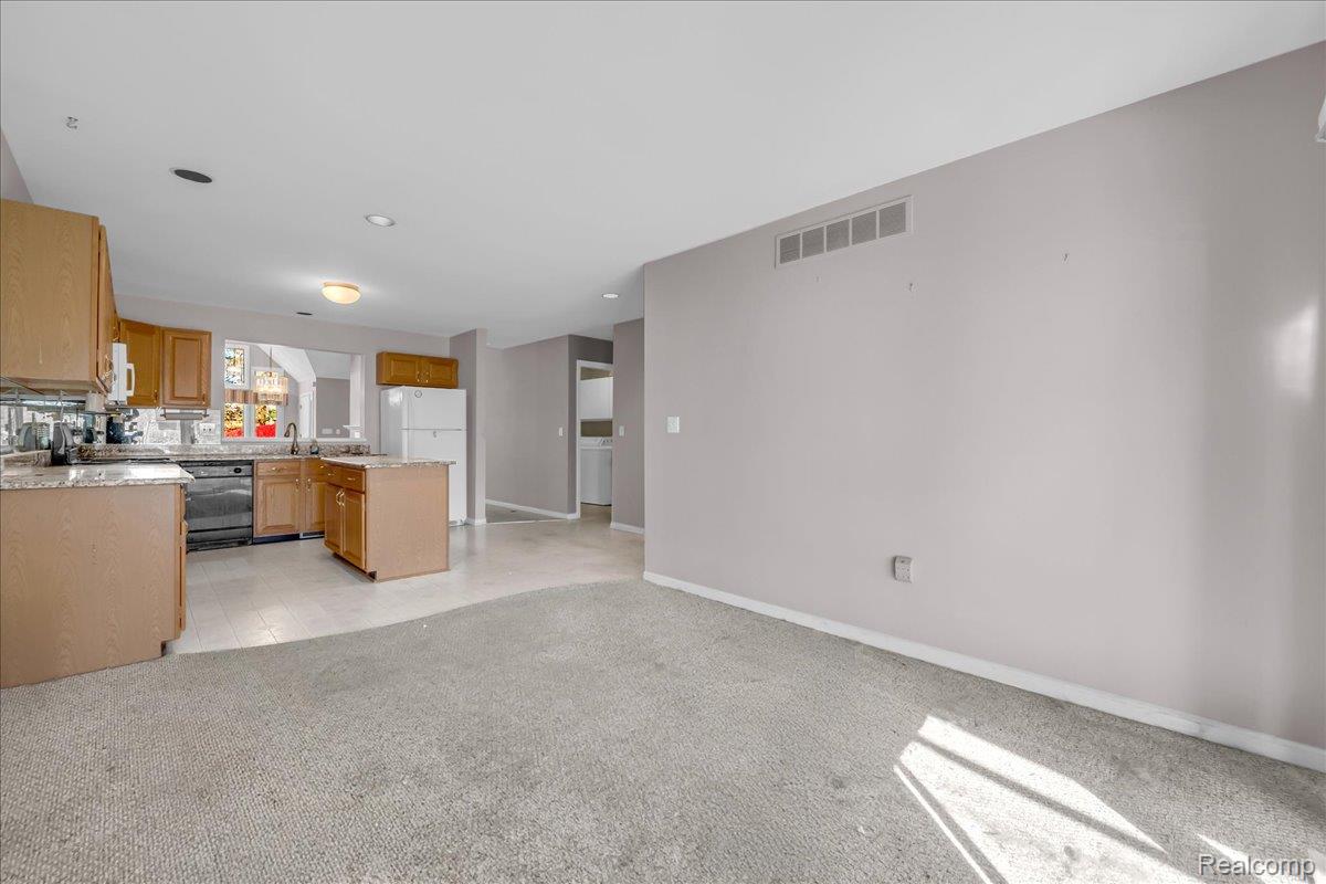 824 N Beech Daly Road